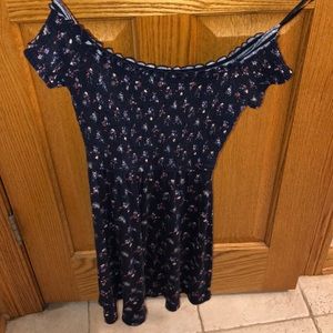 hollister off the shoulder dress